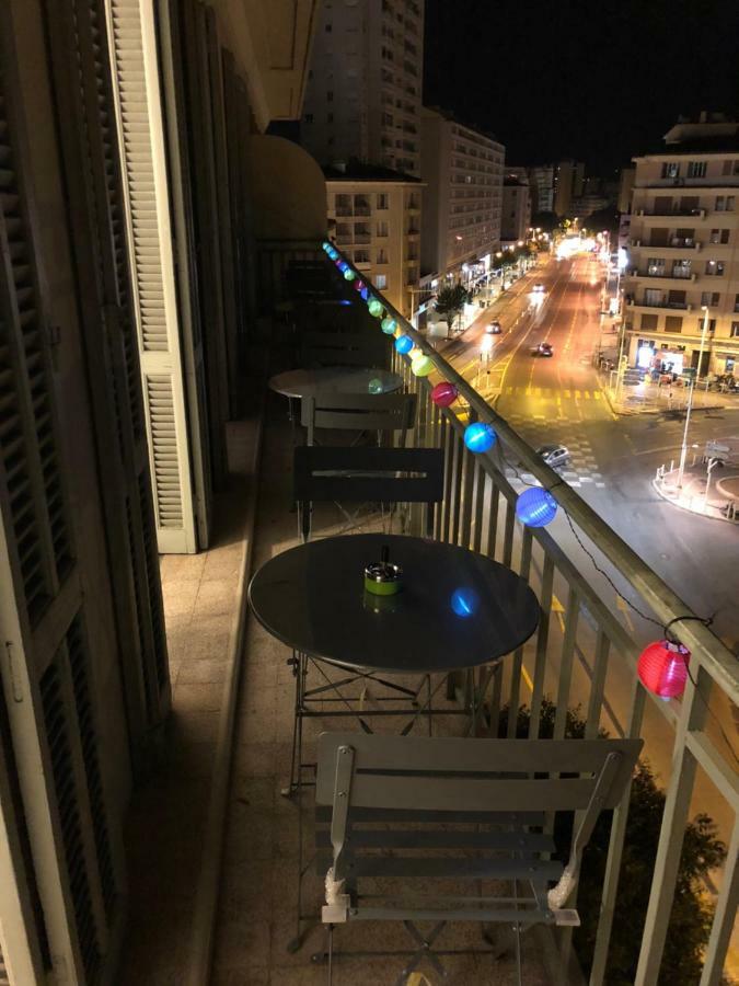 Chambres Loft Partage Centre Toulon Exterior photo